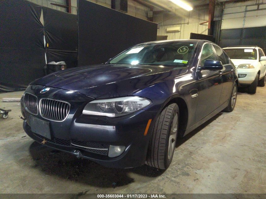 2013 BMW 5 SERIES 528I XDRIVE WBAXH5C53DD112492