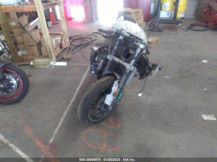 2017 KAWASAKI ZX1000 R JKAZXCR1XHA005173