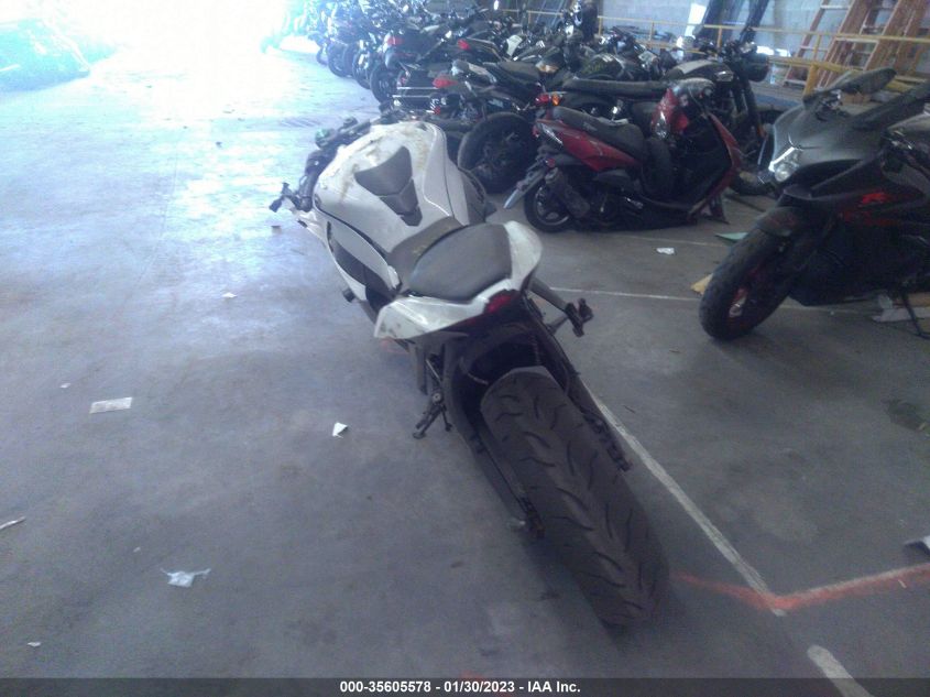 2017 KAWASAKI ZX1000 R JKAZXCR1XHA005173