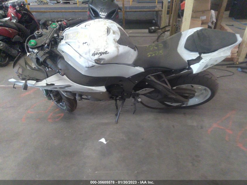 2017 KAWASAKI ZX1000 R JKAZXCR1XHA005173