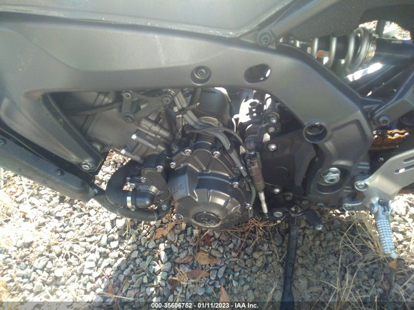 2022 YAMAHA MT09 JYARN71E0NA002176