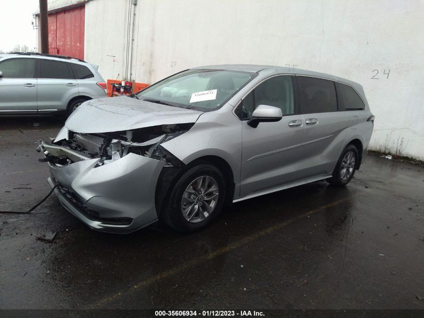 5TDKSKFC4PS073881 2023 TOYOTA SIENNA - Image 2