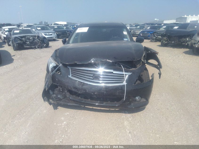 2015 INFINITI Q40 JN1CV6AR0FM651129