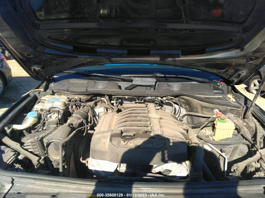 2015 VOLKSWAGEN TOUAREG SPORT W/TECHNOLOGY WVGEF9BP7FD005504