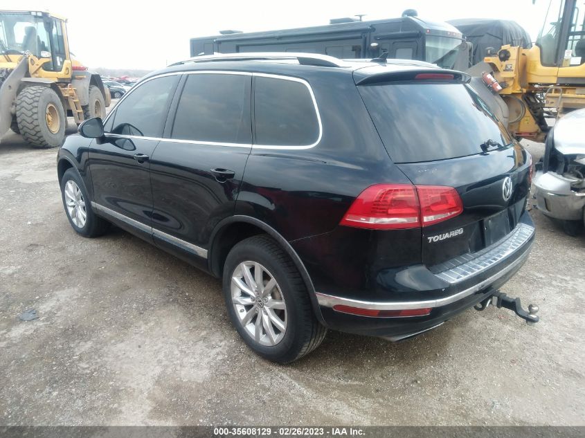 2015 VOLKSWAGEN TOUAREG SPORT W/TECHNOLOGY WVGEF9BP7FD005504