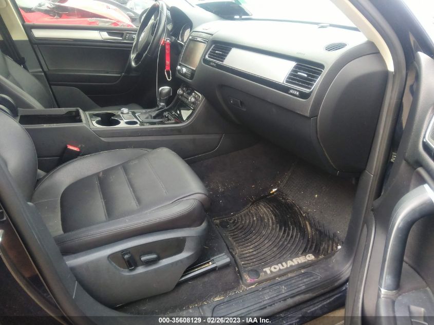 2015 VOLKSWAGEN TOUAREG SPORT W/TECHNOLOGY WVGEF9BP7FD005504