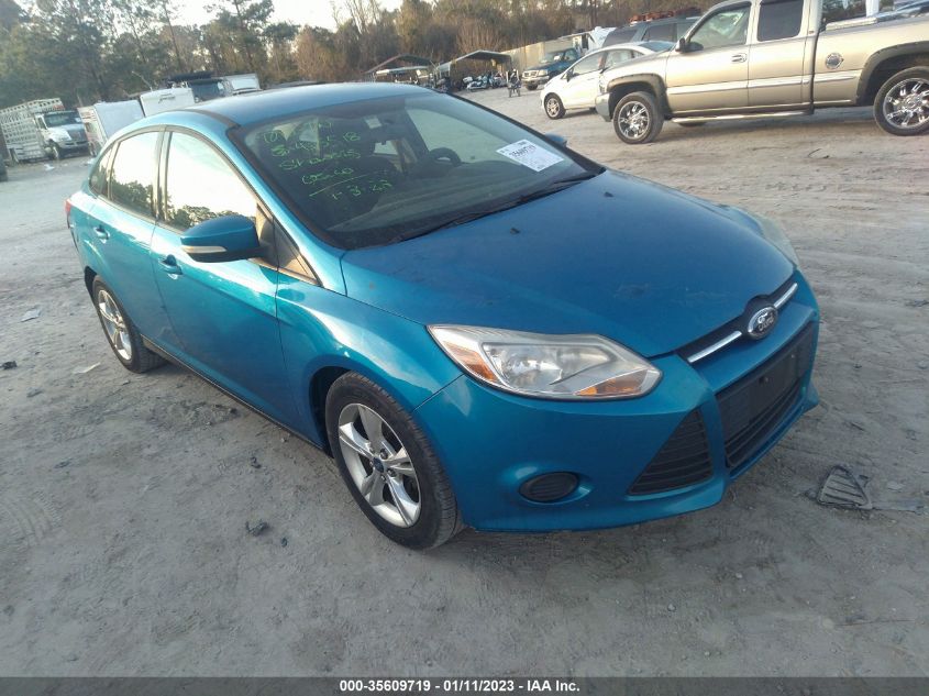 VIN 1FADP3F29DL174439 2013 FORD FOCUS no.1