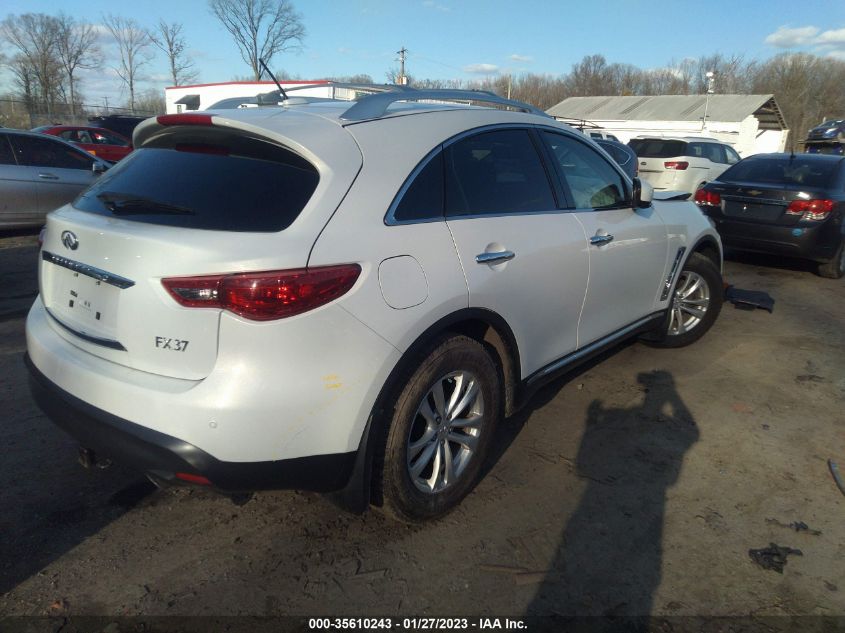 2013 INFINITI FX37 JN8CS1MU6DM140518