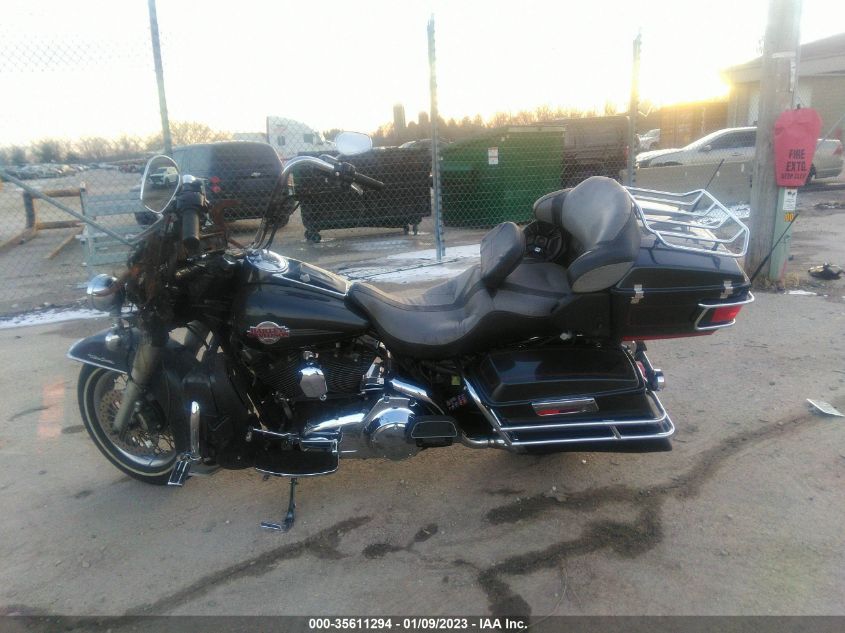 2007 HARLEY-DAVIDSON FLHTCUI 1HD1FC4167Y624130