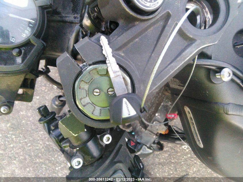 2021 KAWASAKI ZX636 K JKBZXJH12MA009486