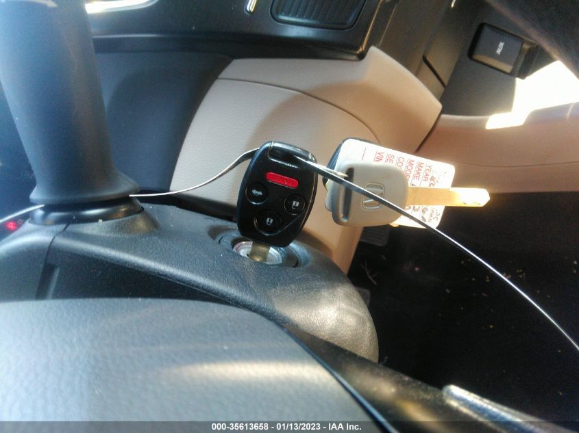 2013 HONDA CIVIC SDN LX 2HGFB2F52DH503017