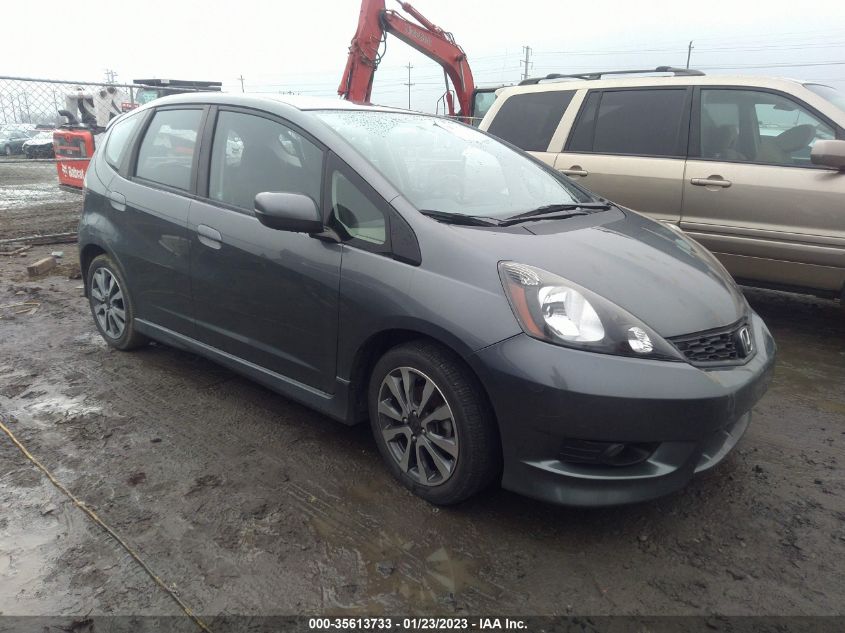 2013 HONDA FIT SPORT - JHMGE8G59DC027782