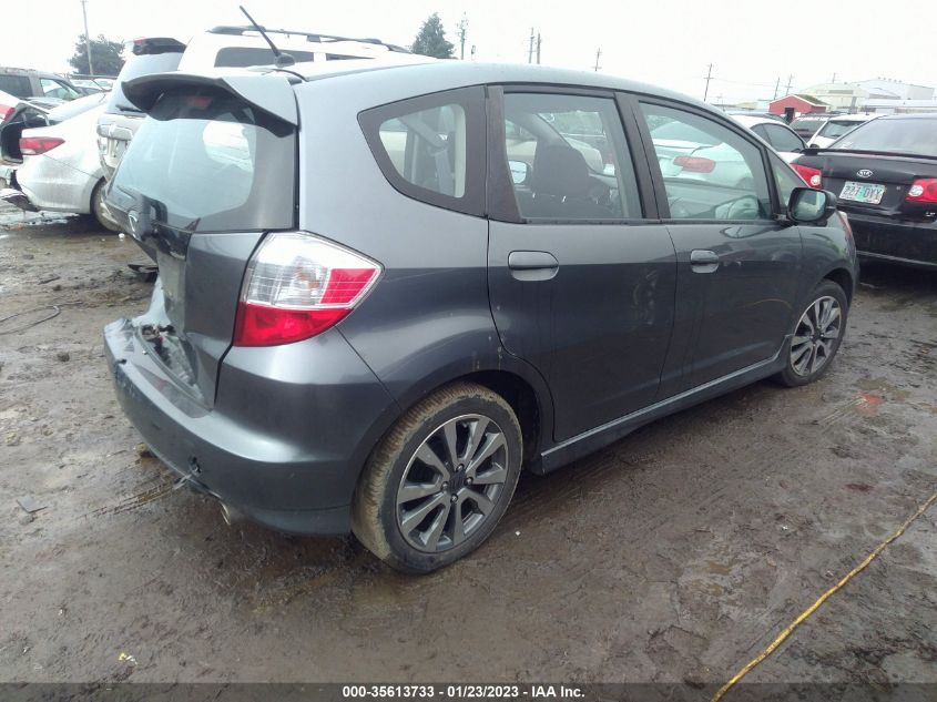 2013 HONDA FIT SPORT - JHMGE8G59DC027782