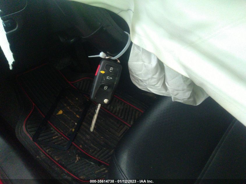 2014 VOLKSWAGEN JETTA SEDAN SE 3VWD17AJ5EM369081