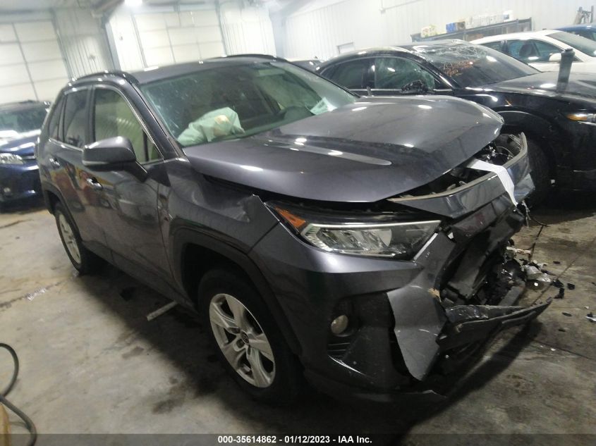 TOYOTA RAV4 XLE 2019