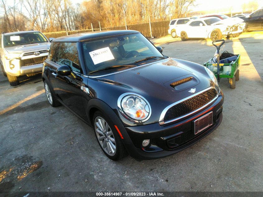 2013 MINI COOPER HARDTOP S - WMWSV3C5XDT390822