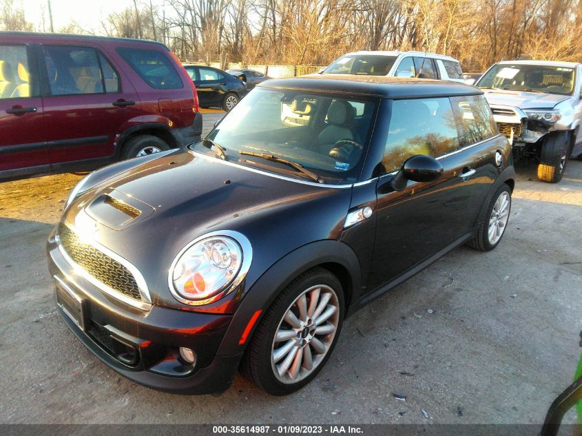 2013 MINI COOPER HARDTOP S - WMWSV3C5XDT390822