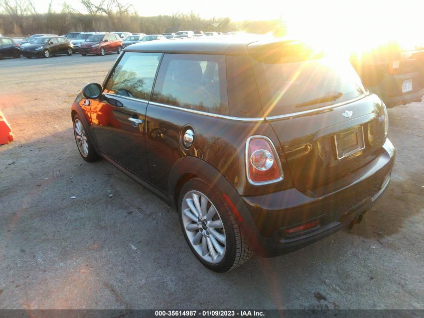 2013 MINI COOPER HARDTOP S - WMWSV3C5XDT390822