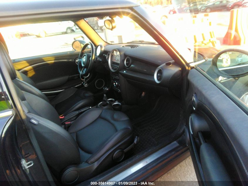 2013 MINI COOPER HARDTOP S - WMWSV3C5XDT390822