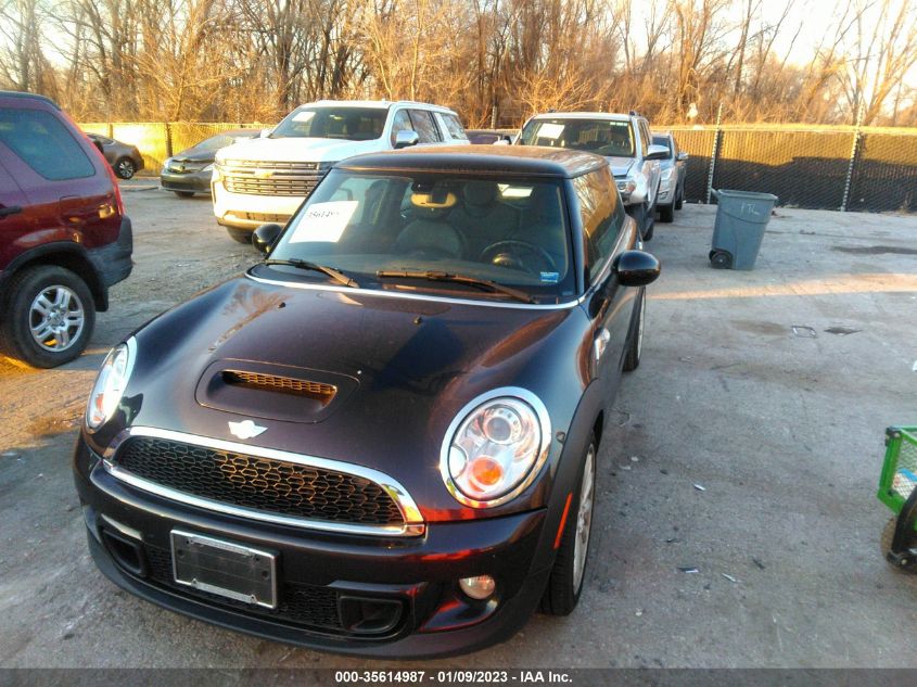 2013 MINI COOPER HARDTOP S - WMWSV3C5XDT390822