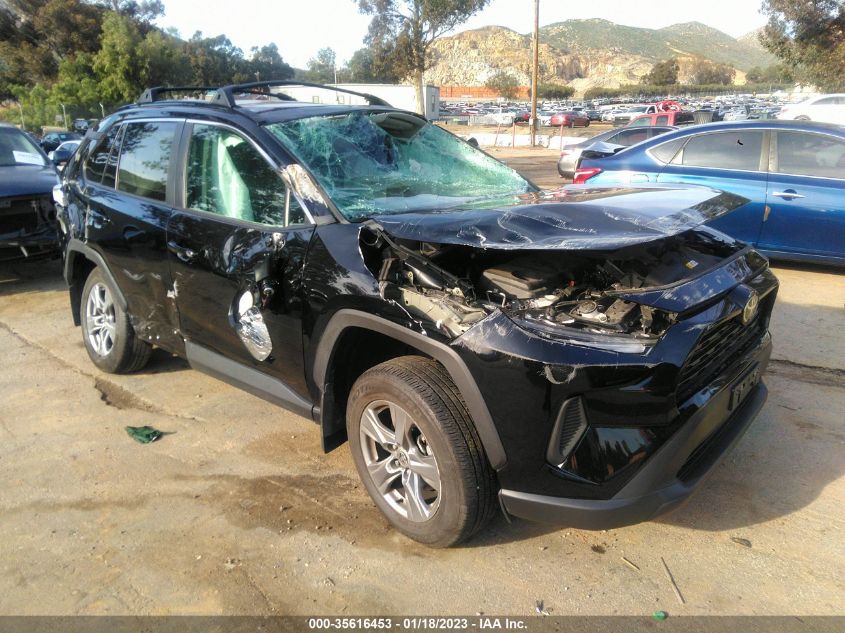 2022 TOYOTA RAV4 XLE - 2T3W1RFV6NC178952