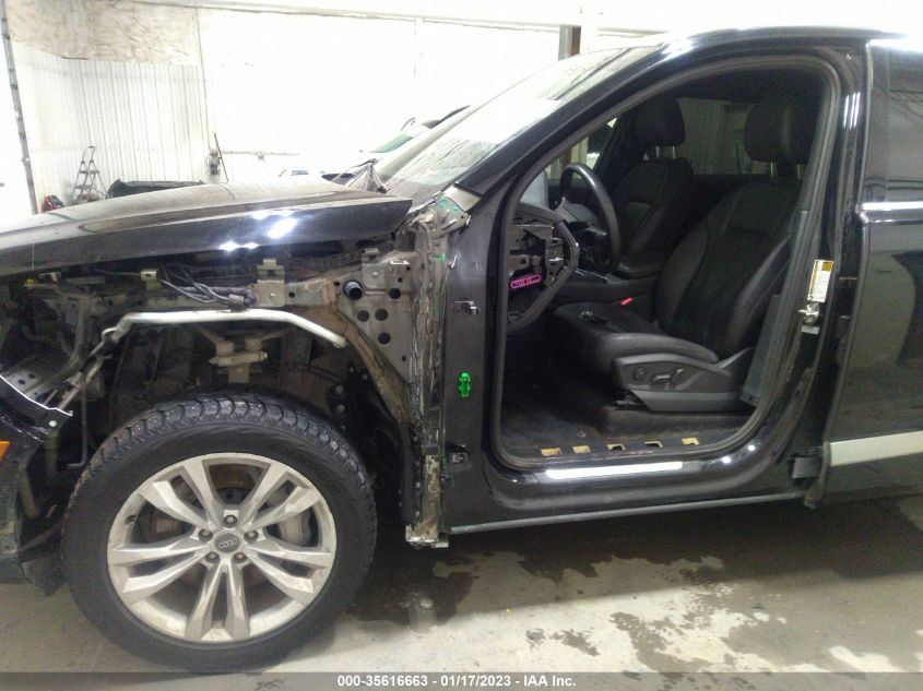 2017 AUDI Q7 PREMIUM PLUS WA1LAAF73HD011898