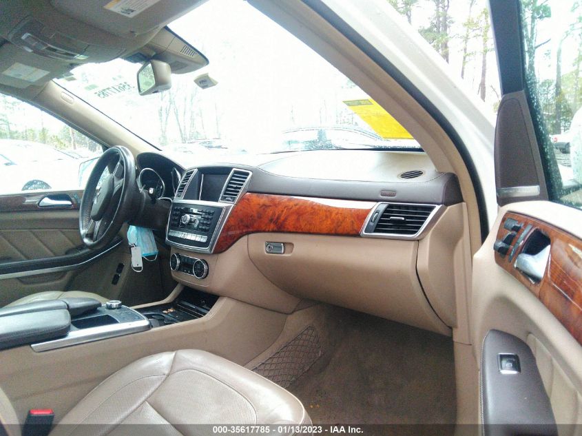 2013 MERCEDES-BENZ GL-CLASS GL 550 4JGDF7DEXDA123654
