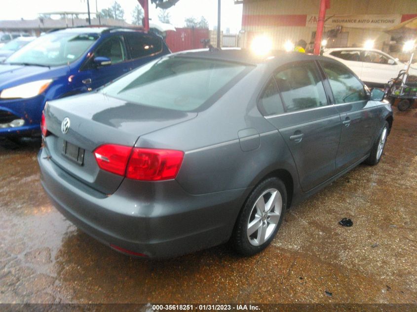 2014 VOLKSWAGEN JETTA SEDAN TDI W/PREMIUM 3VWLL7AJ1EM395392
