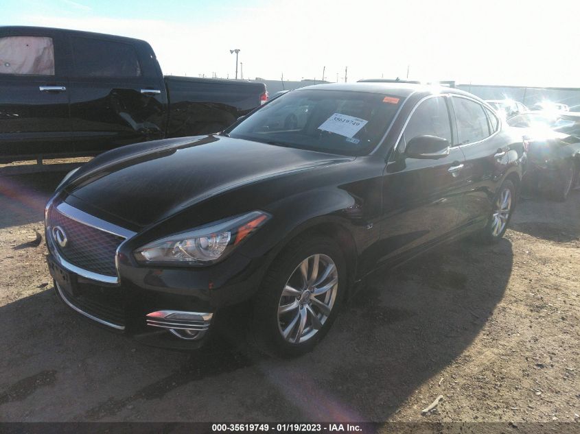2015 INFINITI Q70 JN1BY1AR6FM561585