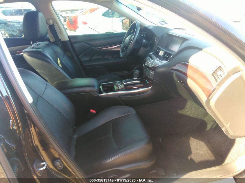 2015 INFINITI Q70 JN1BY1AR6FM561585