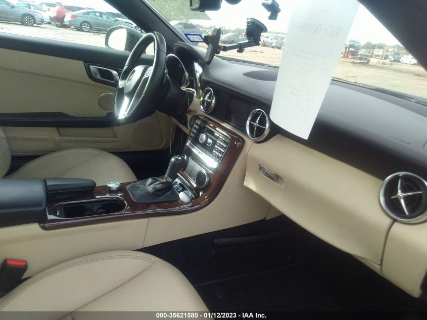 2014 MERCEDES-BENZ SLK-CLASS SLK 250 WDDPK4HAXEF074985