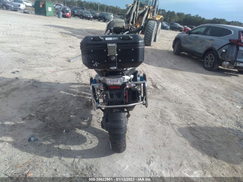 2015 BMW R1200 GS WB10A1104FZ188444