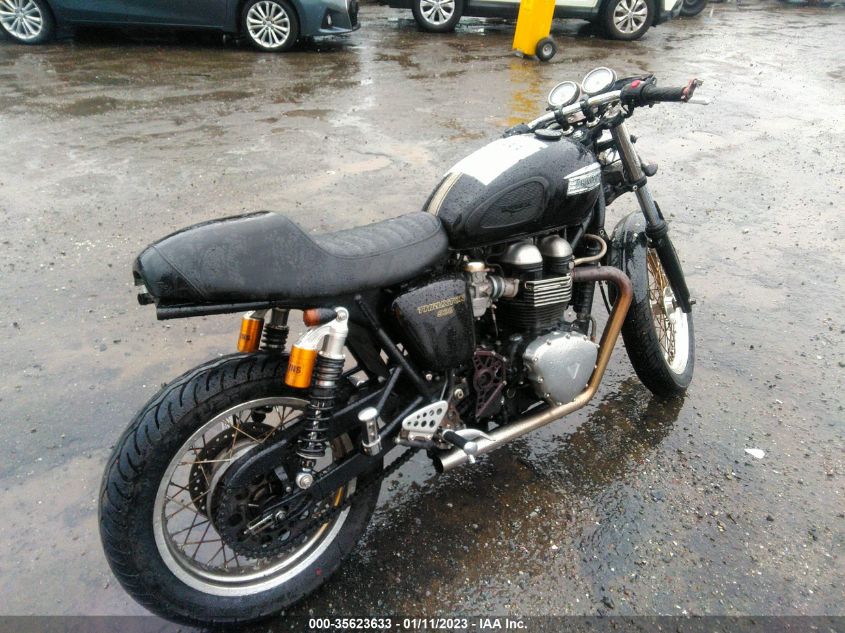2010 TRIUMPH MOTORCYCLE THRUXTON 900 SMT920K18AT411283