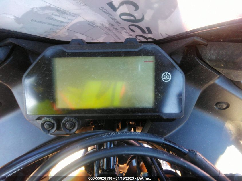 2021 YAMAHA YZFR3 A MH3RH18Y4MK005083