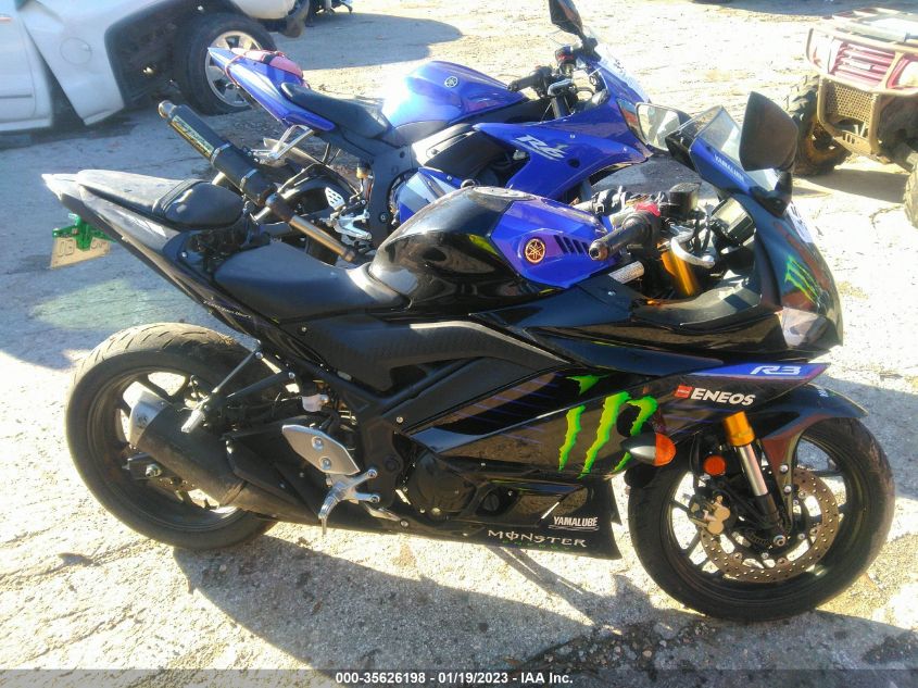 2021 YAMAHA YZFR3 A MH3RH18Y4MK005083