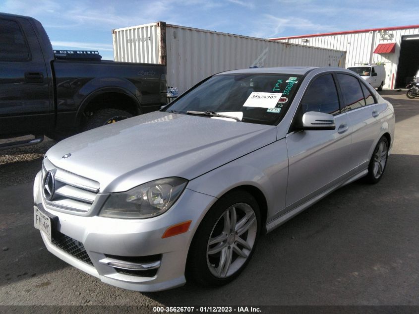 2013 MERCEDES-BENZ C-CLASS C 250 WDDGF4HB4DA851380