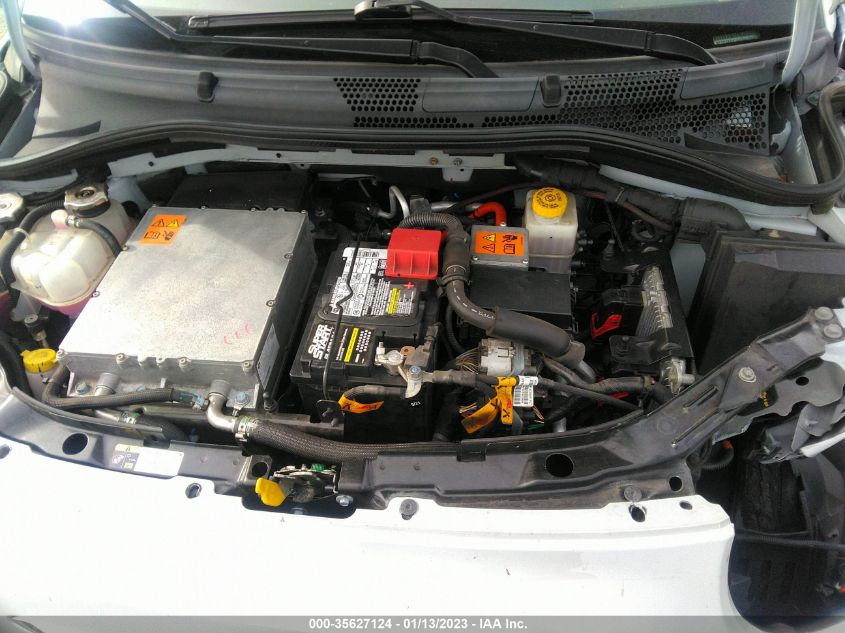 2017 FIAT 500E 3C3CFFGE1HT565554