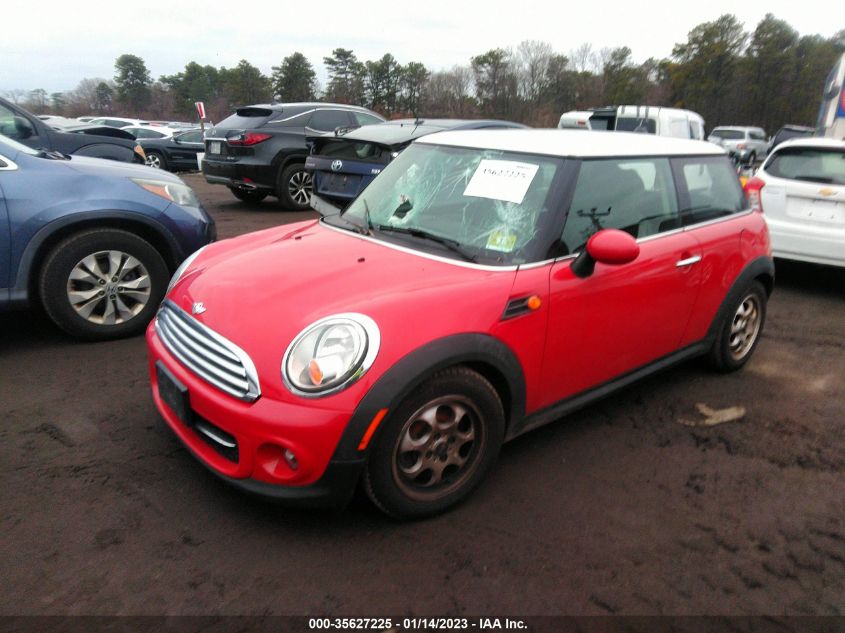 2013 MINI COOPER HARDTOP WMWSU3C58DT680575