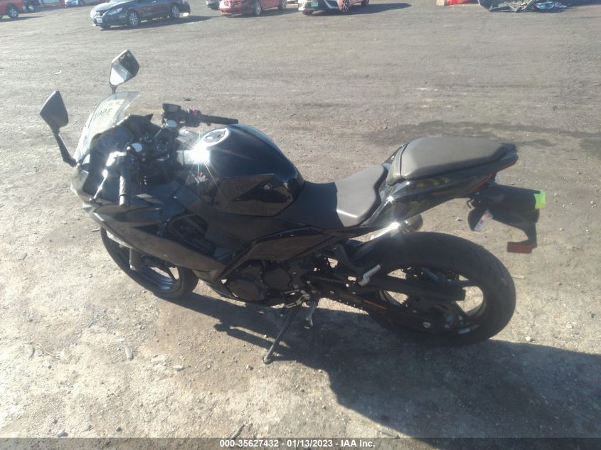 2018 KAWASAKI EX400 JKAEXKH16JDA09948