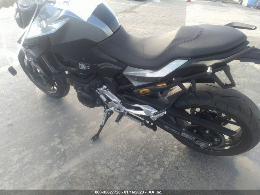 2022 BMW F 900 R WB10K1302N6F65785