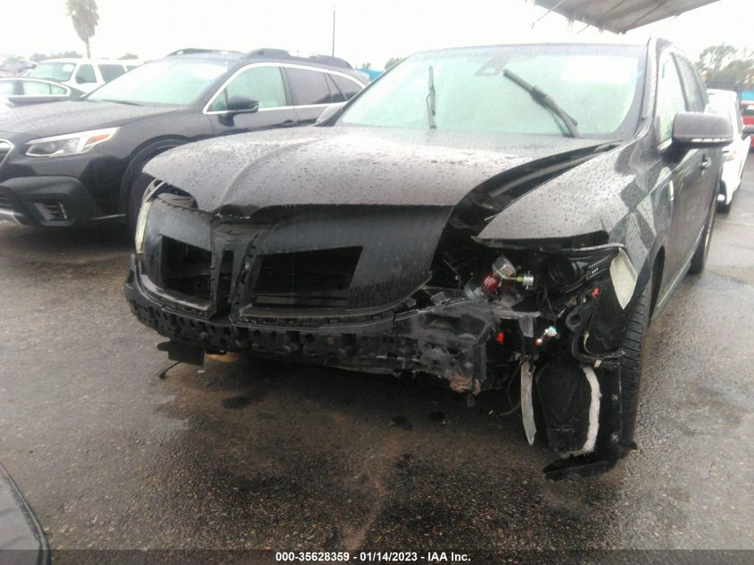 2013 LINCOLN MKT ECOBOOST - 2LMHJ5ATXDBL54196