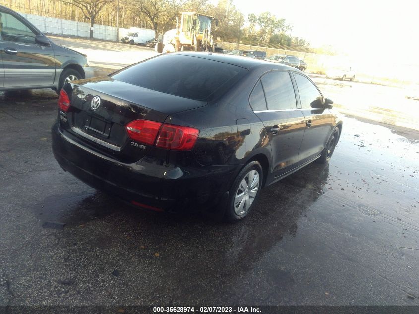 2013 VOLKSWAGEN JETTA SEDAN SE 3VWDX7AJ8DM403561