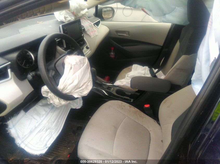VIN JTDEPRAE0LJ059273 2020 TOYOTA COROLLA LE