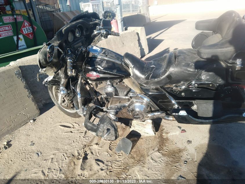2007 HARLEY-DAVIDSON FLHTCUI 1HD1FC4197Y633470