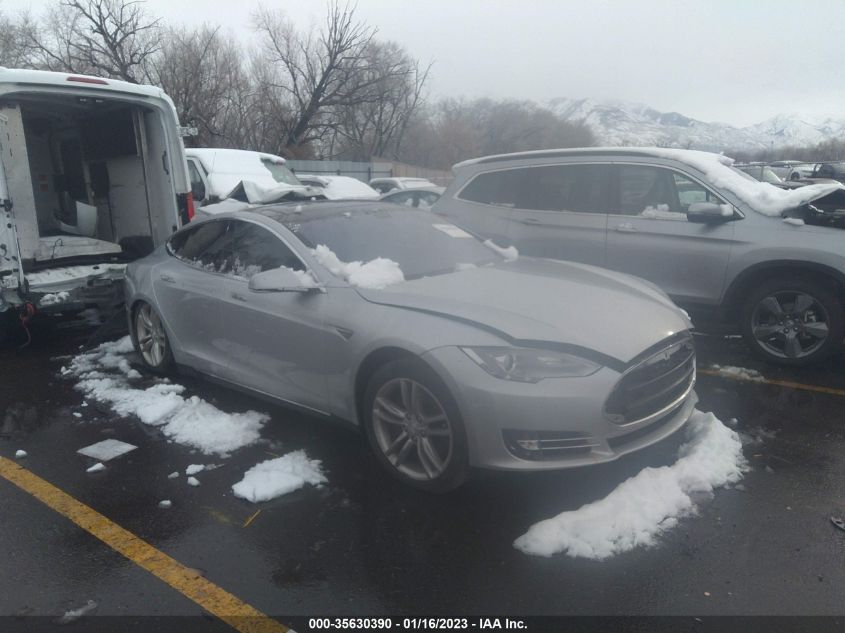 2013 TESLA MODEL S - 5YJSA1CG6DFP03808