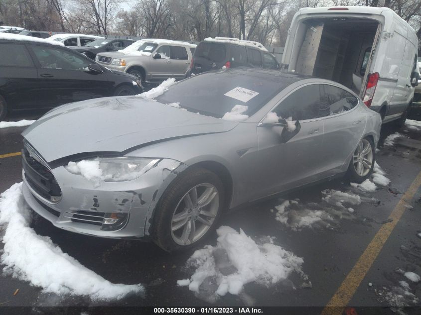 2013 TESLA MODEL S - 5YJSA1CG6DFP03808