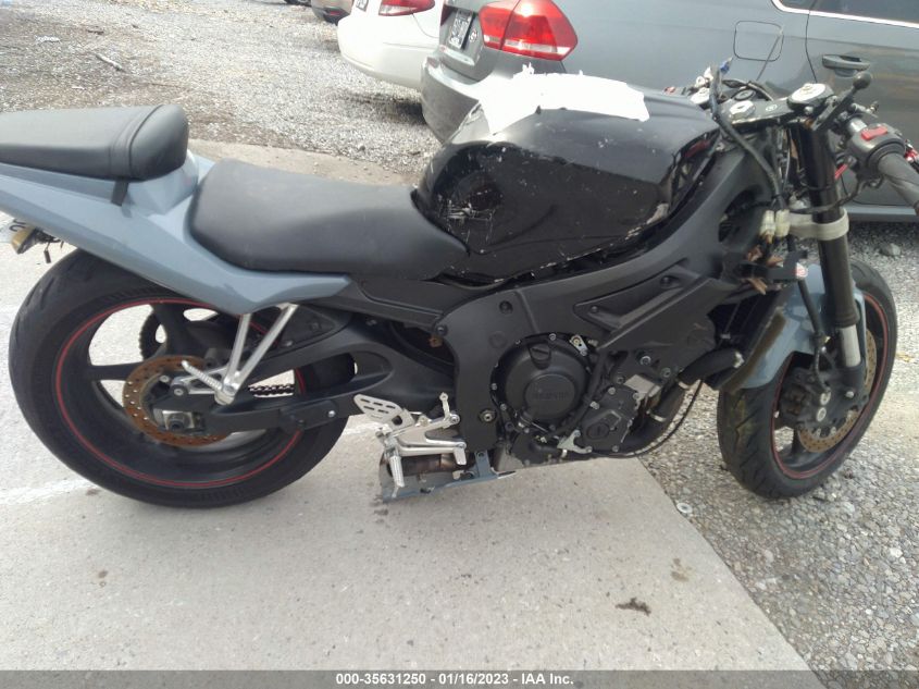 2005 YAMAHA YZFR6 L JYARJ06E55A024251