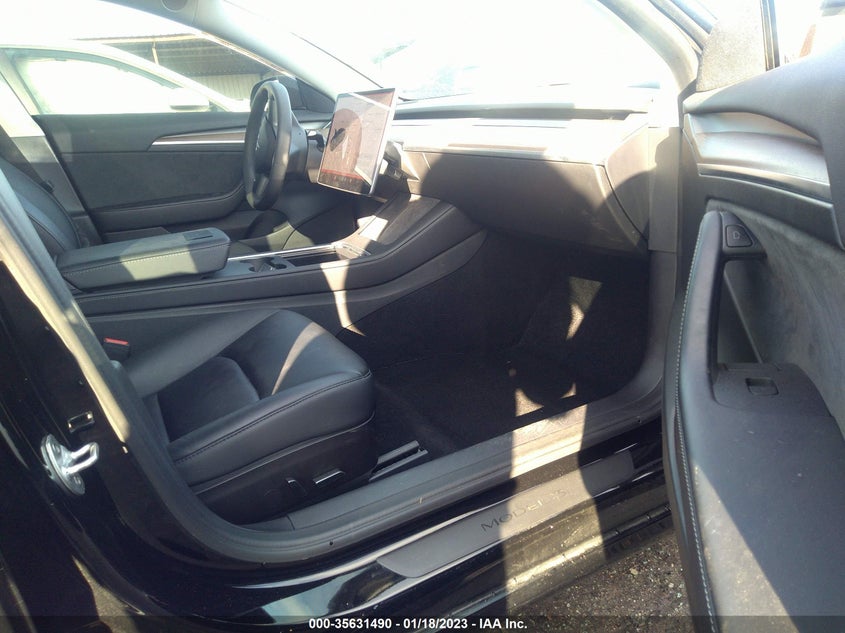VIN 5YJ3E1EB8NF113220 2022 TESLA MODEL 3 LONG RANGE
