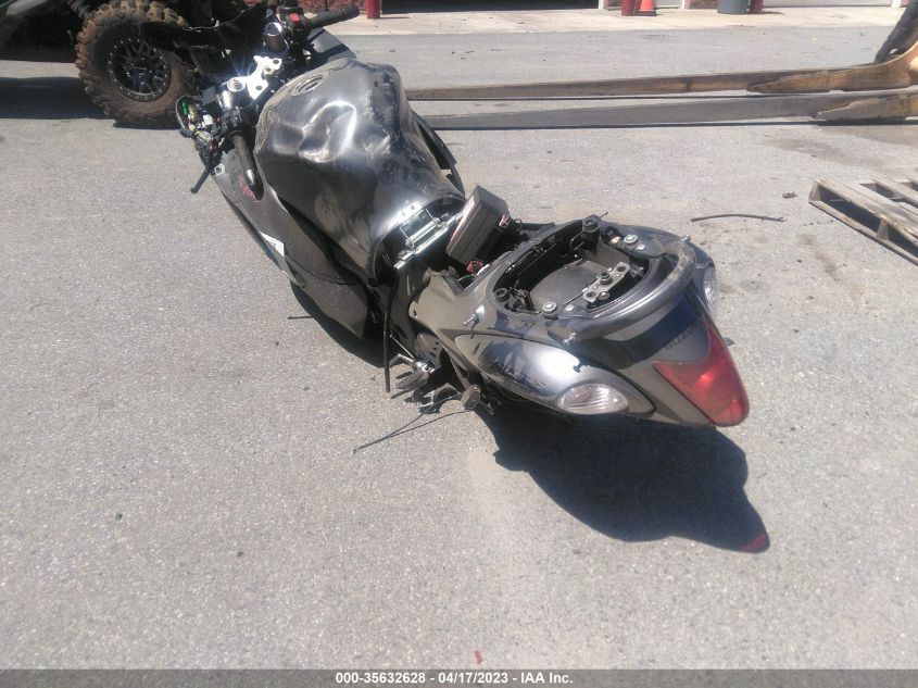 2020 SUZUKI GSX1300 RA JS1GX72B1L7100728