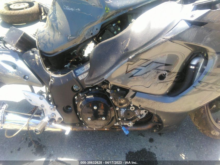 2020 SUZUKI GSX1300 RA JS1GX72B1L7100728